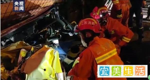 无锡高架侧翻致3死2伤