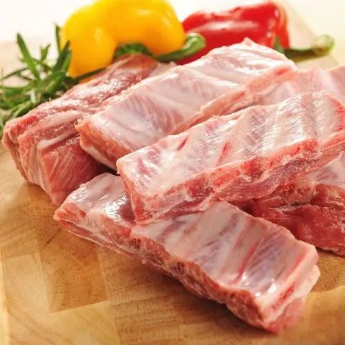 一斤排骨55元，猪肉一个月涨近15%，养殖户能得到多少钱？