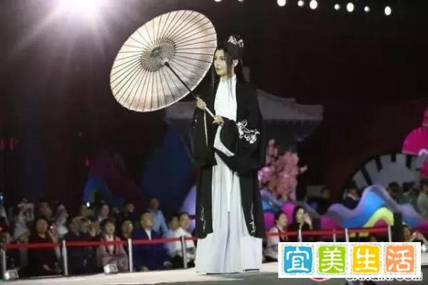 大唐不夜 丽人犹行 中国华服日华服秀典夜醉曲江