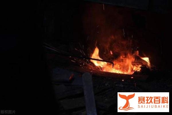离婚率上升，花钱销毁婚纱照成新消费，美国媒体直呼专业！