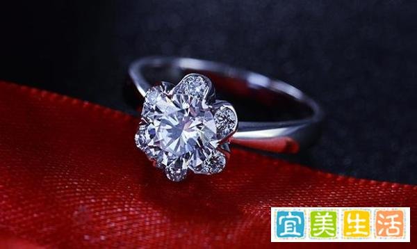 1克拉钻戒多少钱?结婚都买克拉钻吗?婚戒还有什么好选择?