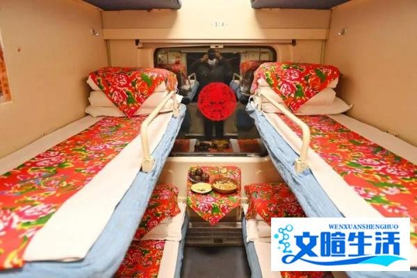 一天10个热搜,谁捧红了哈尔滨?
