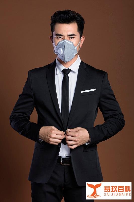 被刑拘的老太曾拒绝配合流行病调查，引发网友愤怒谴责