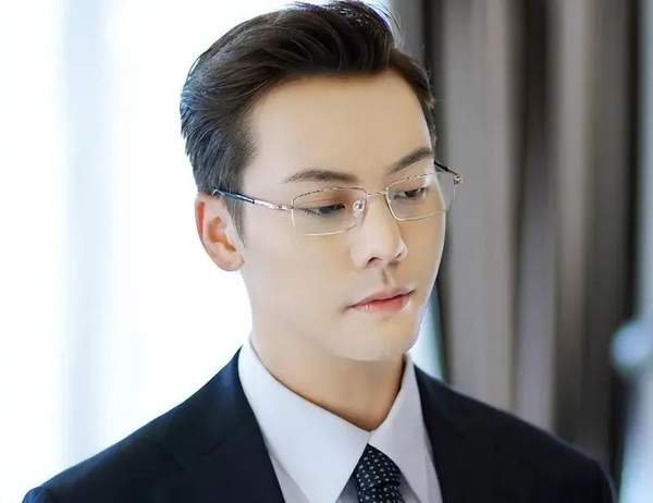 许我耀眼电视剧出自哪部小说?