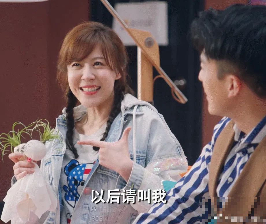 《年轻的小表妺hd3》剧情介绍