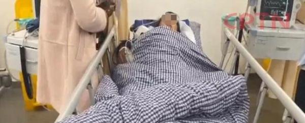 到小区送货被天降水泥块砸伤，头皮软组织挫伤，身体也不能活动了