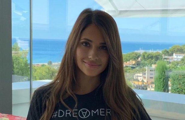 梅西的老婆安东内拉身高是多少？