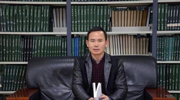 昔日煤矿工人，如今大学教授！一个辍学4年的人如何逆袭成高考状元？