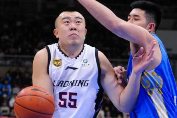 韩德君成为中国男篮新任队长,他够资格吗?