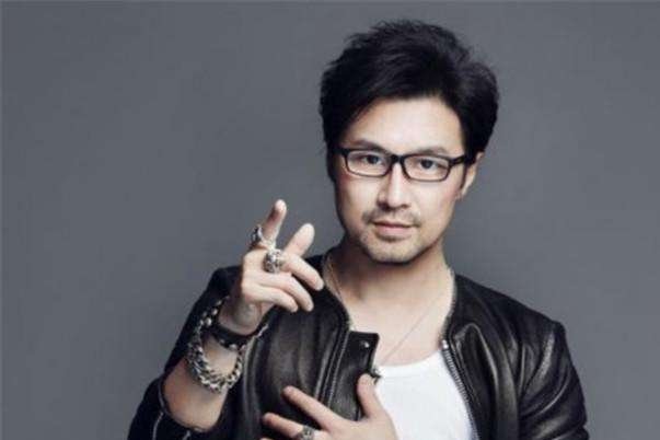 汪峰的第一任妻子齐丹,现在过的怎么样了?