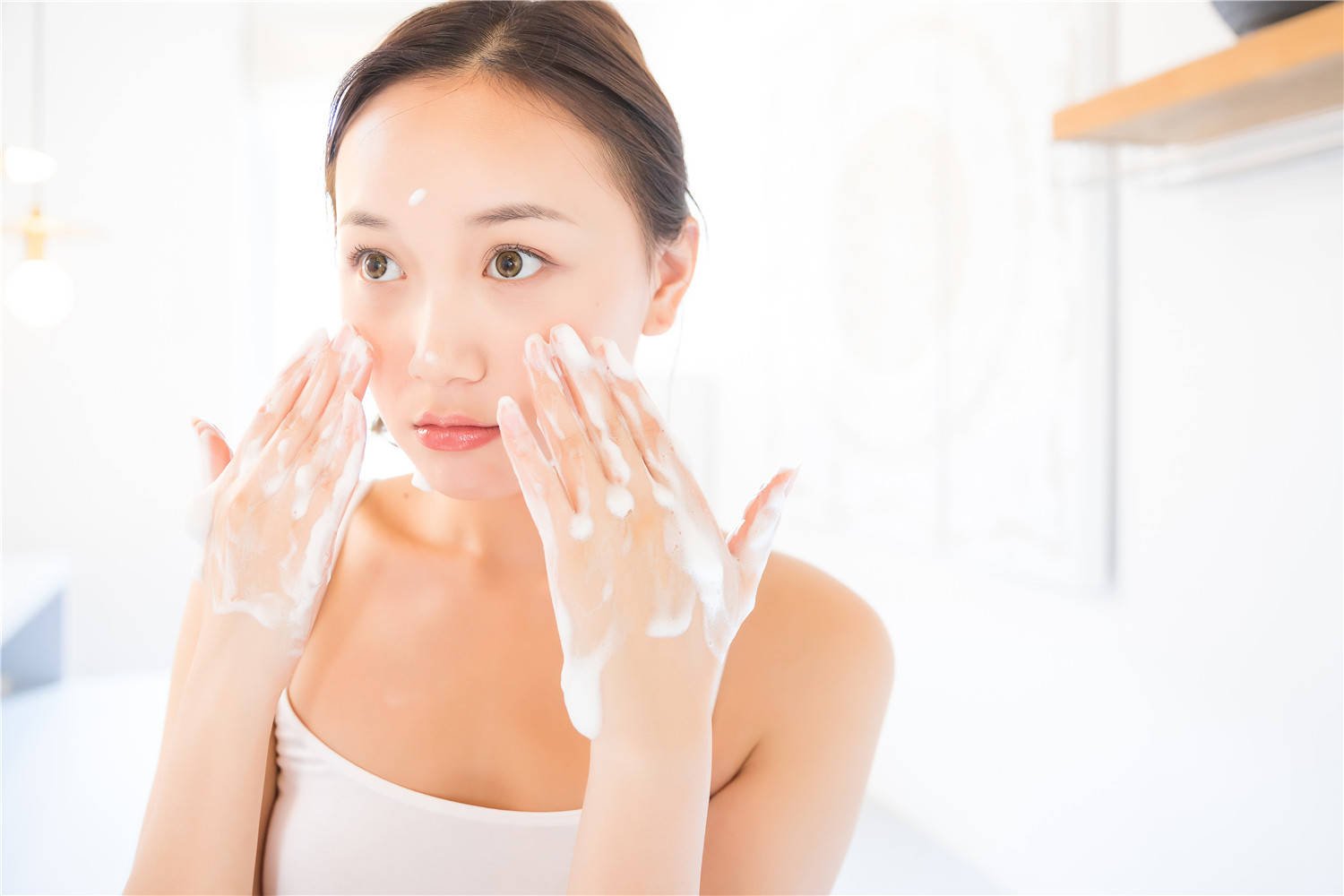 正确洗脸的方法有哪些