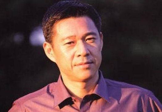 著名演员张丰毅,网传惊人的一面,这还是我们认识的影帝吗?