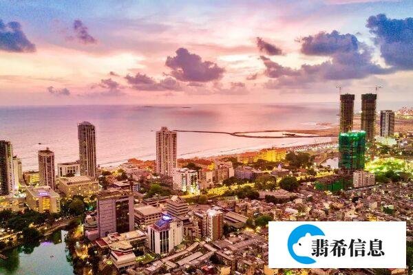 世界唯一国号有社会主义,却是资本主义的国家,如今国家宣布破产