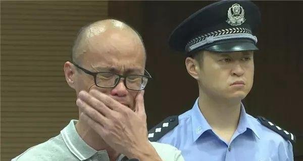 副市长的霸道弟弟，作案涉及强奸、故意伤害等75起