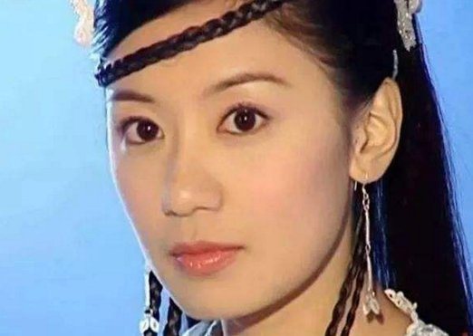 金庸给自己的外孙女取名为“赵敏”和“赵明”,他到底有多爱笔下赵敏这个角色?