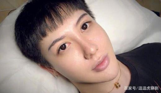 刘梓辰发布近期素颜照,网友看后被吓到,究竟变成什么样?