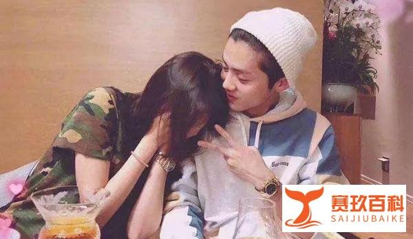 关晓彤发言用“老百姓”引争议身上优越感太重惹怒网友！