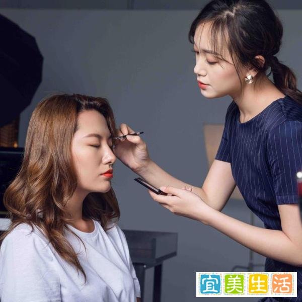 十大学美容学费多少钱
