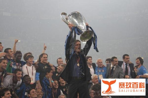 马特拉齐谈穆帅：带球队取得成功后，进入球迷内心是理所当然的