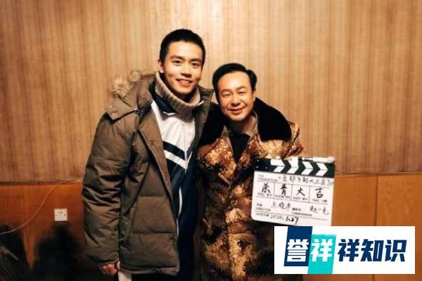 曾柯琅《老郑飞到天上去了》与张颂文演绎父子情深