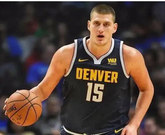 5年2.6亿美元,NBA最贵合同将诞生,约基奇的商业价值有多高?