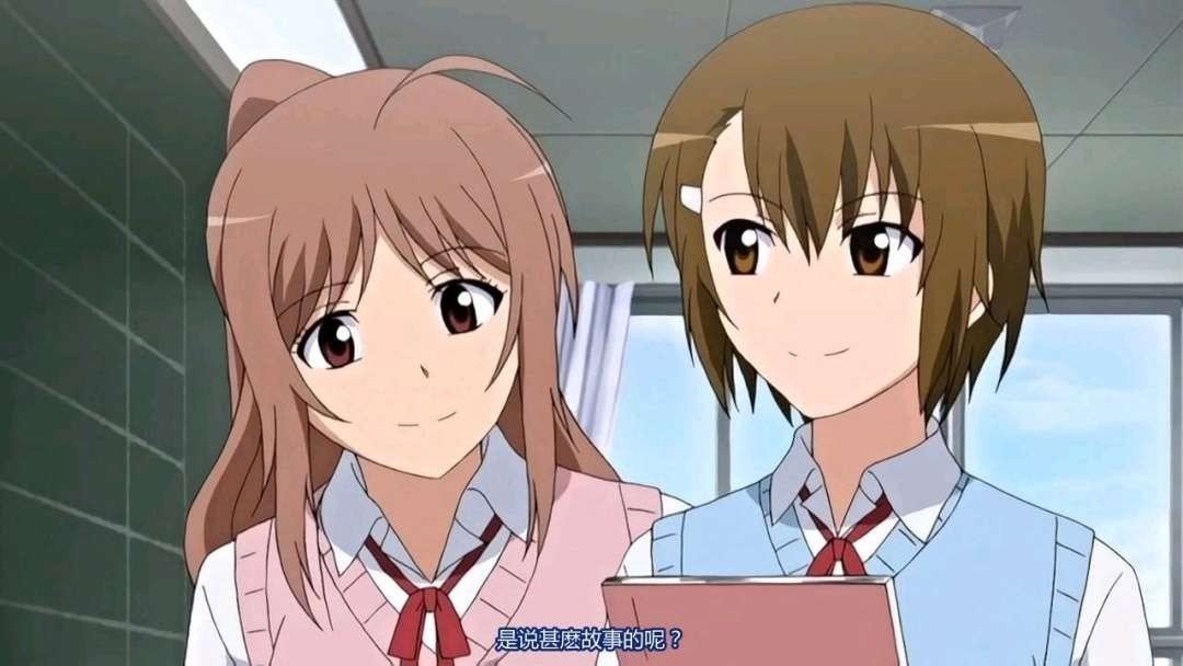 女子高中生的腰姿的作者是谁？