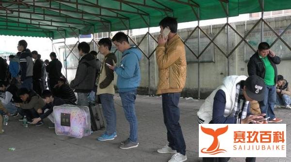 临时工过劳猝死,经查中介多年零人参保,底层打工者权益如何保障