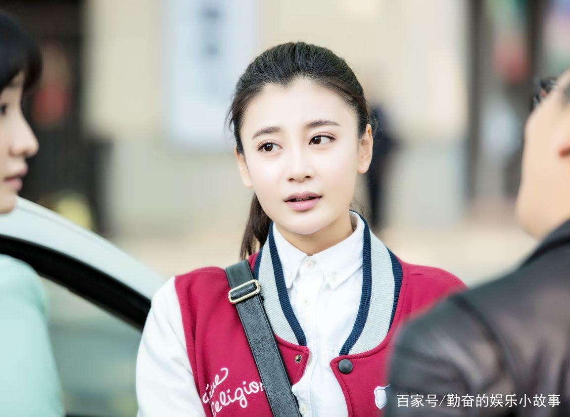 曹云金与妻子离婚时,为她转账500万,两人现状如何?