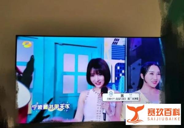 钱枫事件女主身份被扒，疑为“米兰大坏蛋”，直播充斥擦边球内容
