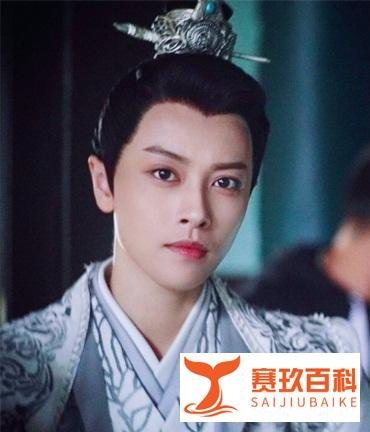 是男是女傻傻分不清楚，花不弃的莫若菲太帅了吧
