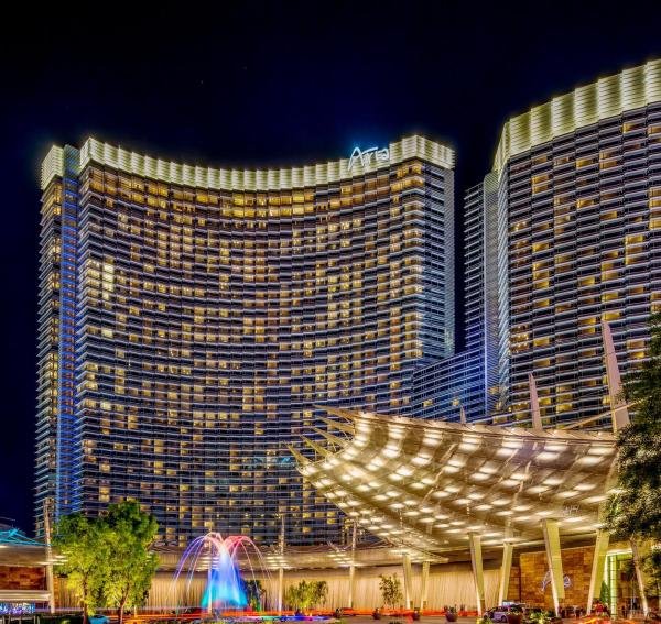 自驾游拉斯维加斯，到哪里停车呢？