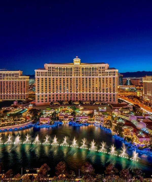 自驾游拉斯维加斯，到哪里停车呢？