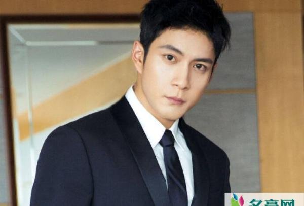 韩东君在剧组痛哭 被网友吐槽演技尴尬还营销入戏太深