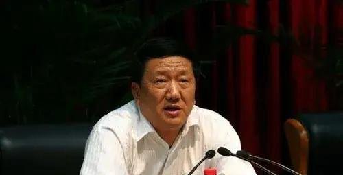 荒谬!南都报兼新京报创始人,强烈要求逮捕胜选的川普