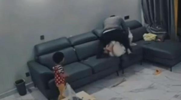 西安家暴事件知情人:妻子也打了丈夫