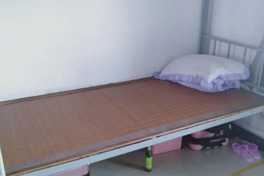 少女开学首日校内坠亡，警方排除他杀，父母为何不相信？