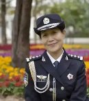 警花妈妈雪白浑圆第几集牺牲