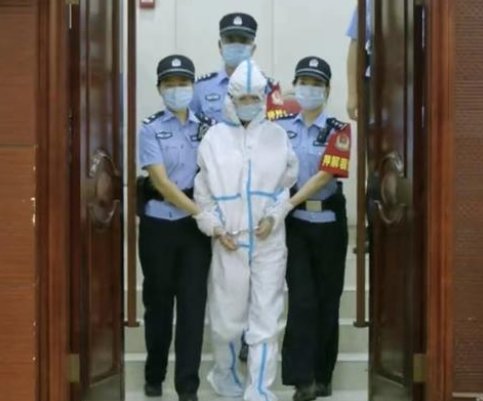劳荣枝二审态度强硬不配合,她的态度为何会有这么大的改变?