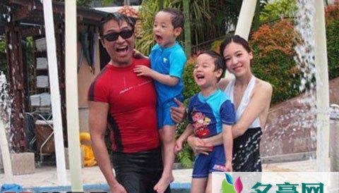 马景涛庆祝弟弟重获自由 但与妻子吴佳尼结束婚姻