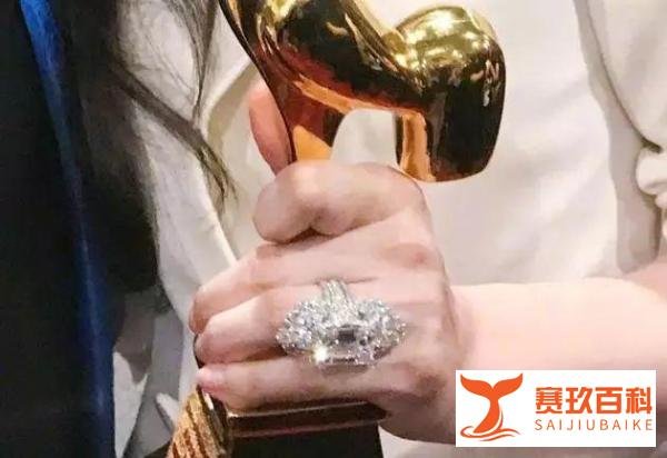 范冰冰超大钻戒上韩网新闻 网评酸味冲出朝鲜半岛23333