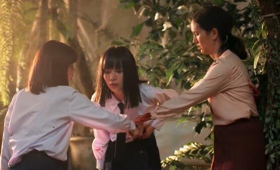 禁忌女孩2尤里结局 尤里杀死娜诺是真的吗