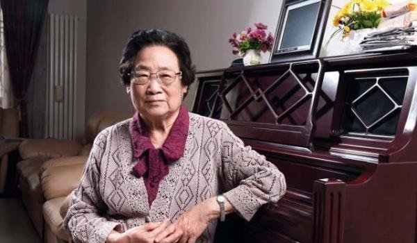为什么这么多年来诺贝尔奖都不提名袁隆平？