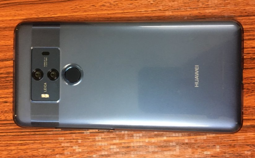华为mate10pro可以同时插两张电信卡用4g网络吗？