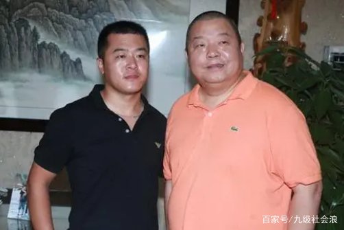 臧天朔是谁的朋友?