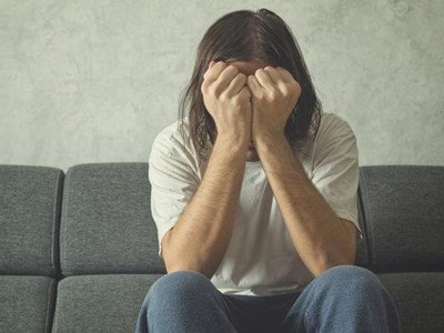 如何解决一天被室友弄崩溃三次呢？？