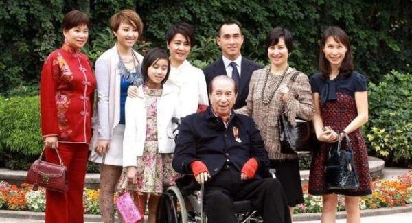 赌王何鸿燊大房争产17亿失败：原配不同葬子女无股份，原因是岳父