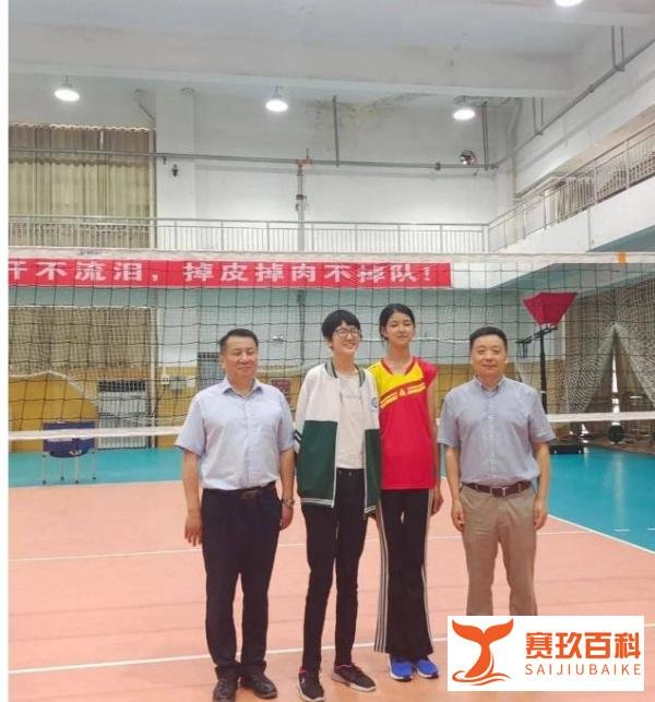 小学生1.9米被体育局选中