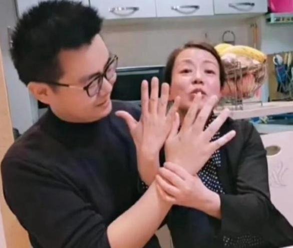 “错换人生28年”，郭威改名姚威，许敏婉拒网友捐款，网友评论亮了！