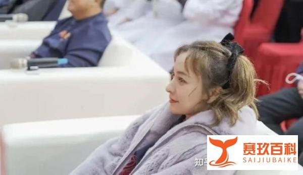 杜海涛吴昕合肥火锅店被责令停业，网友：苍蝇飞舞，泔水聚集地