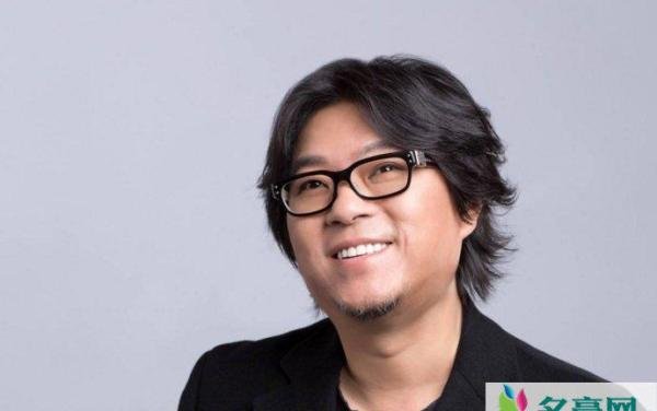 高晓松韩寒骂战是怎么回事 高晓松韩寒昔日互喷原因是什么
